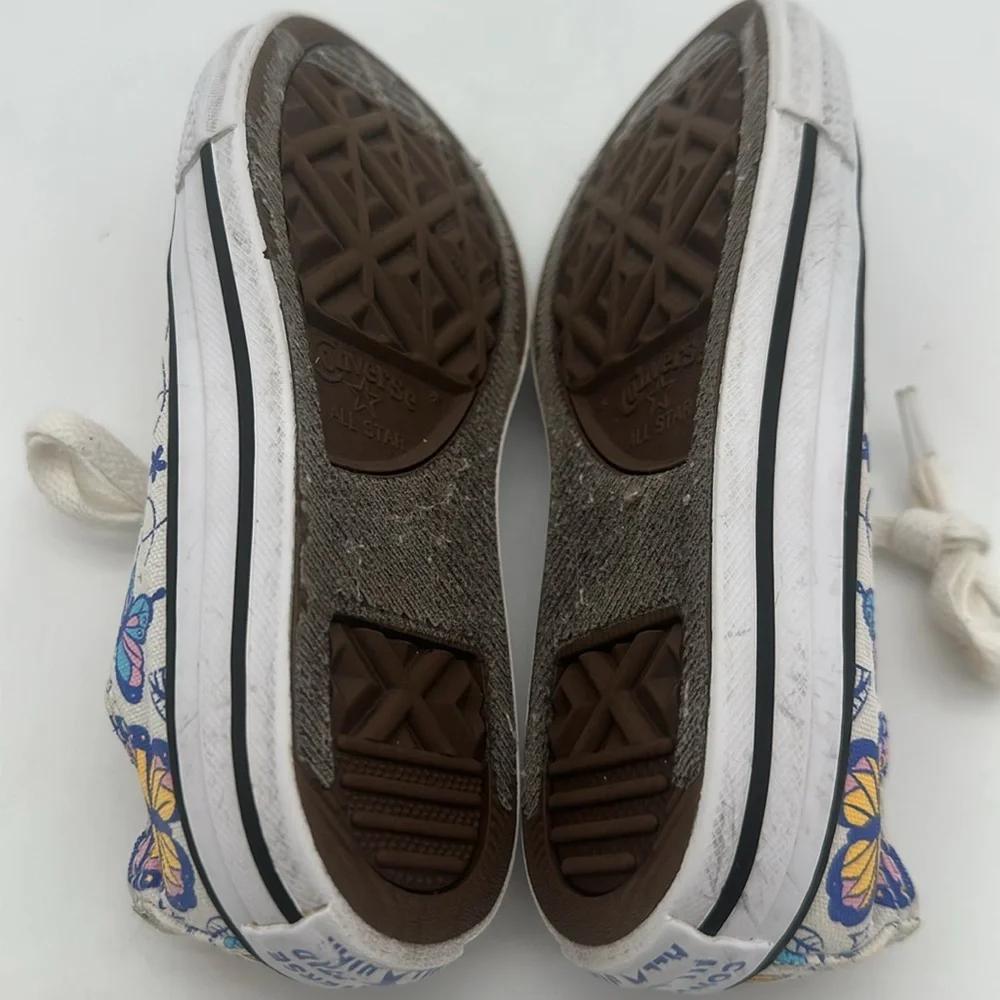 Converse All Star Butterflies Gnome's Sneakers Shoes Junior Girl's Size 12 US